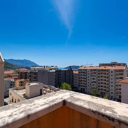 Family One Bedroom With Panoramic View Апартаменты Будва